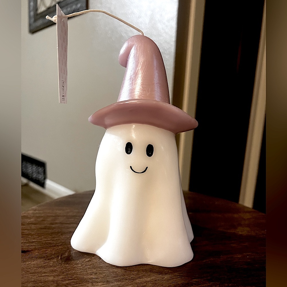 Cupcakes & Cashmere Halloween Ghost Candle with glittery pink hat